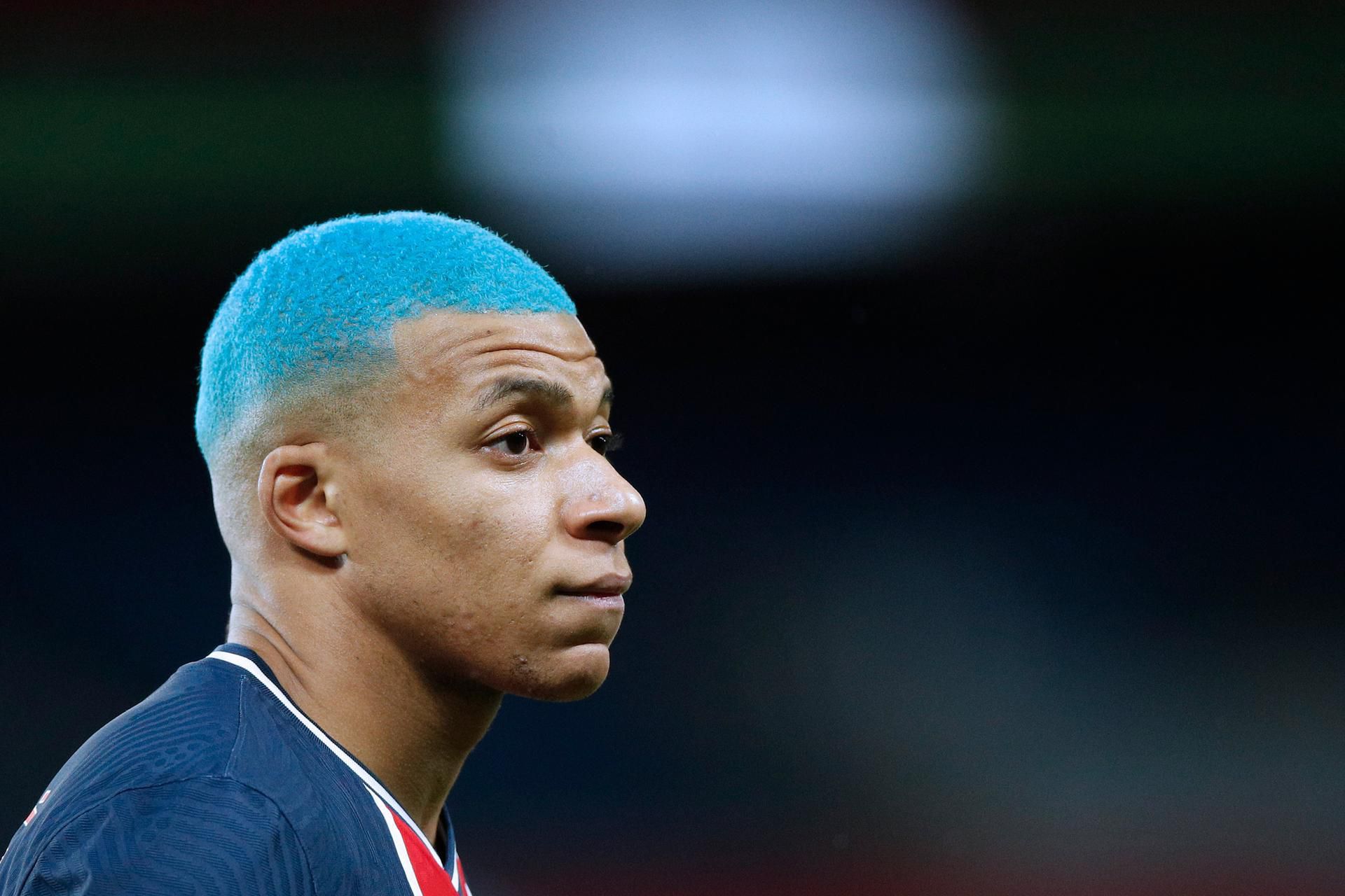 Mbappe's blue hair celebration becomes a trend - wide 1