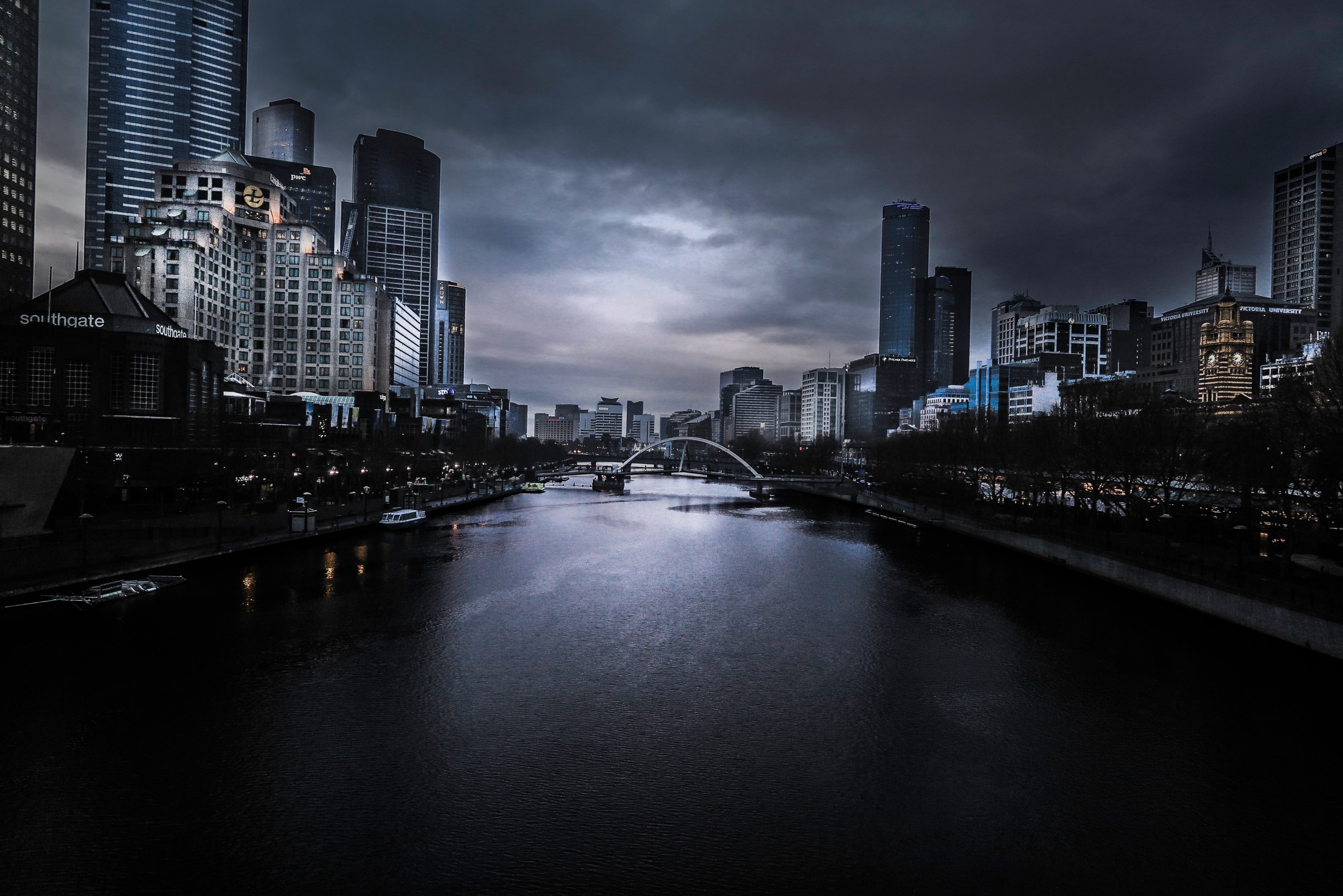 Wallpaper id melbourne as seen over the water as day fades water at night k wallpaper free download