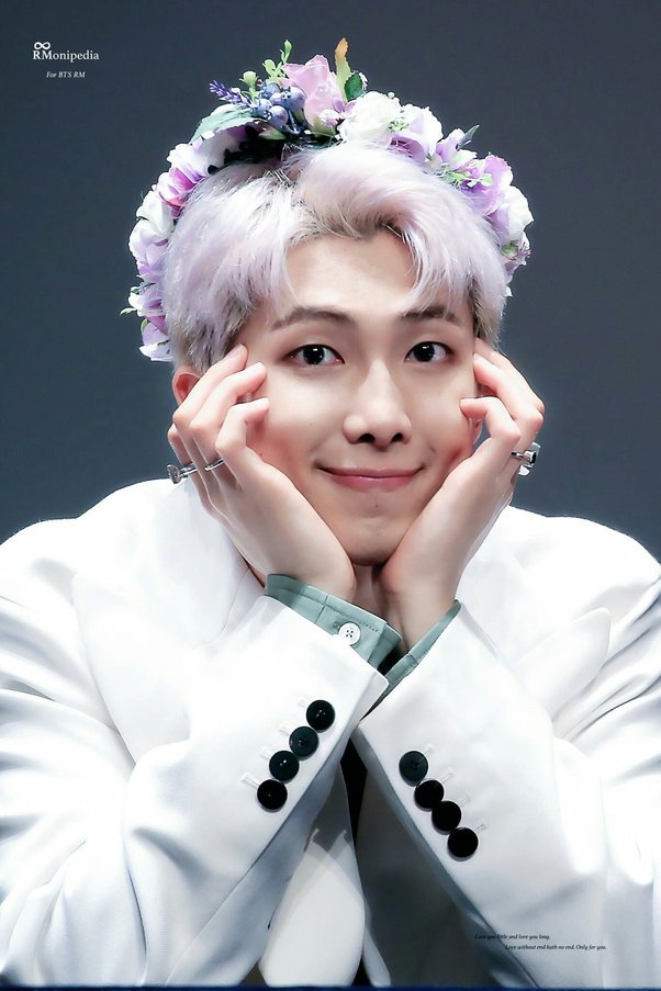 What are your favorite kim namjoon picturesgifs from his daily life or has daily life vibe