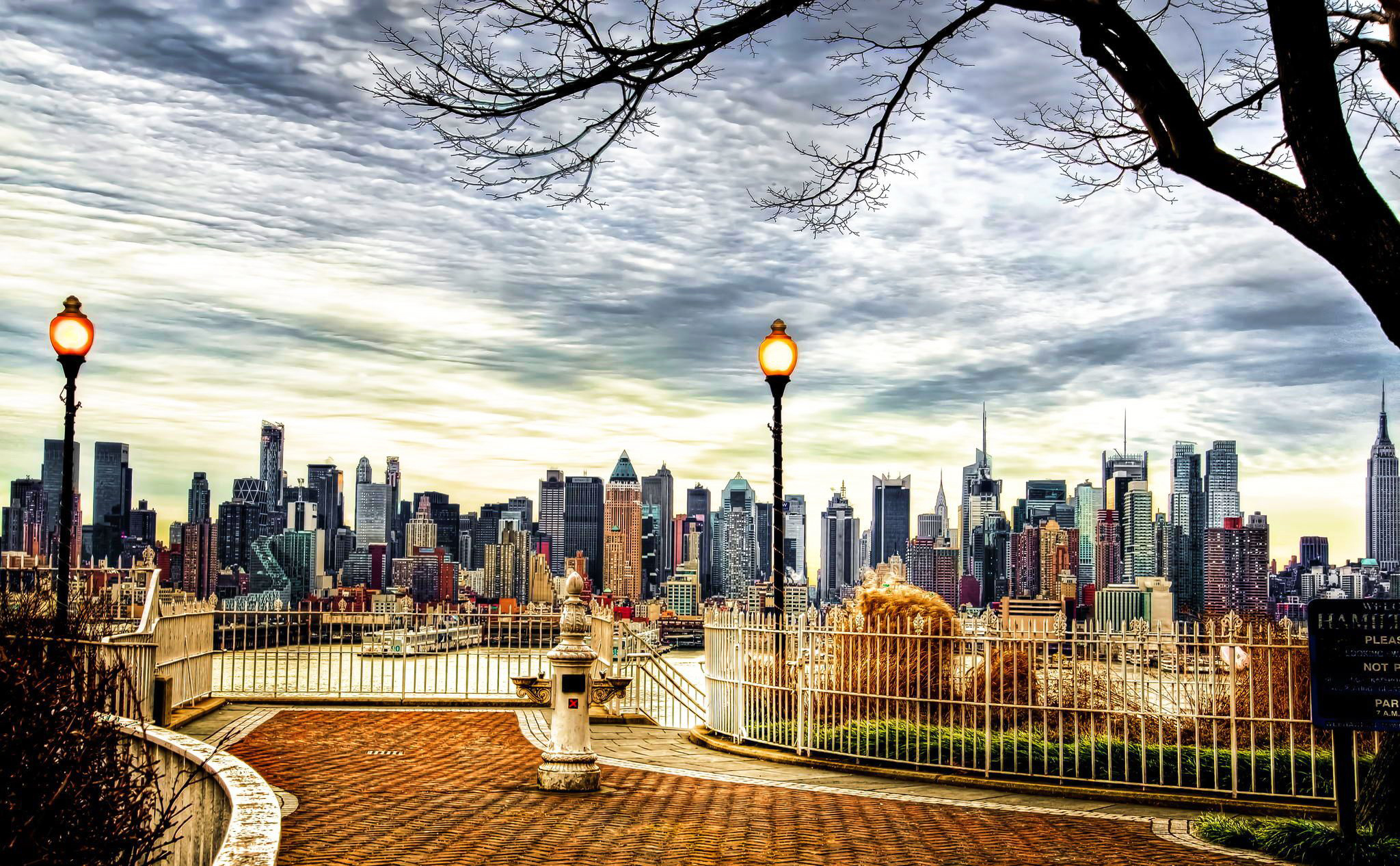 Hd desktop cities city building park street new york man made download free picture