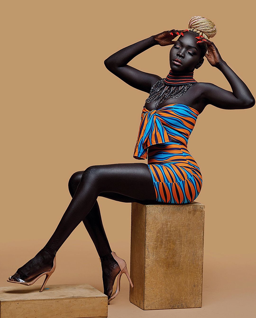 Nyakim gatwechãããinstagramãåçããããããgoddesses at its finest peak melaninmondayð if you want this two pieceâ black beauties afro punk fashion mursi tribe woman