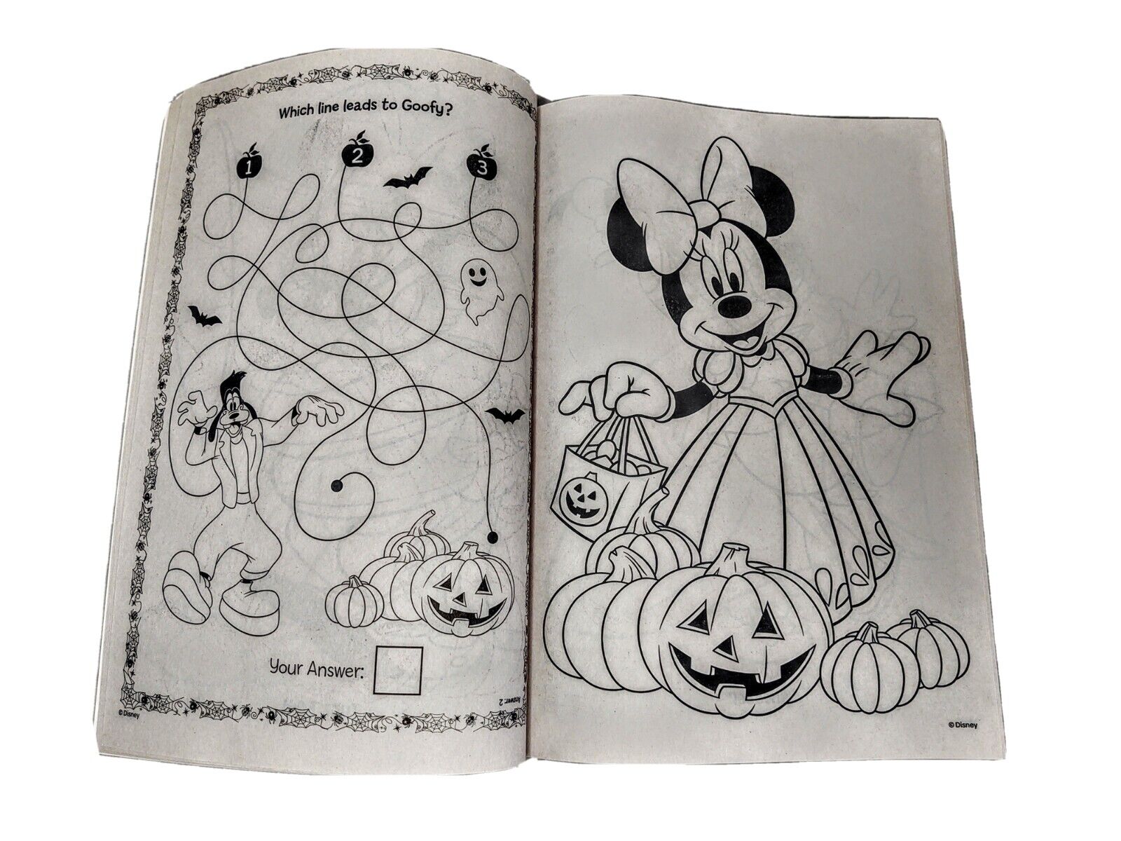 Disney halloween mickey mouse minnie mouse witch jumbo coloring book bendon