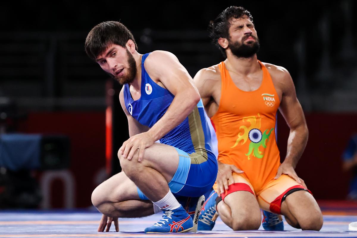 Watch ravi dahiya wins olympic silver goes down fighting in final