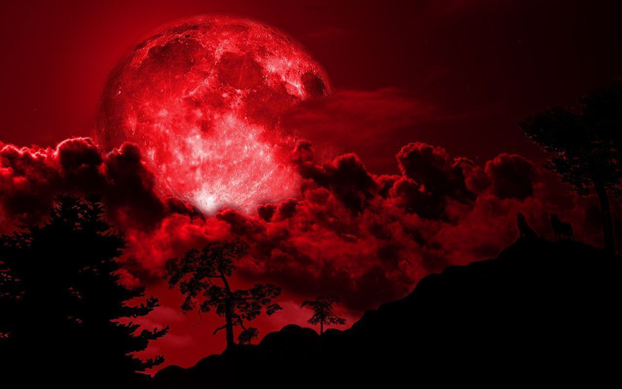 Red full moon s on