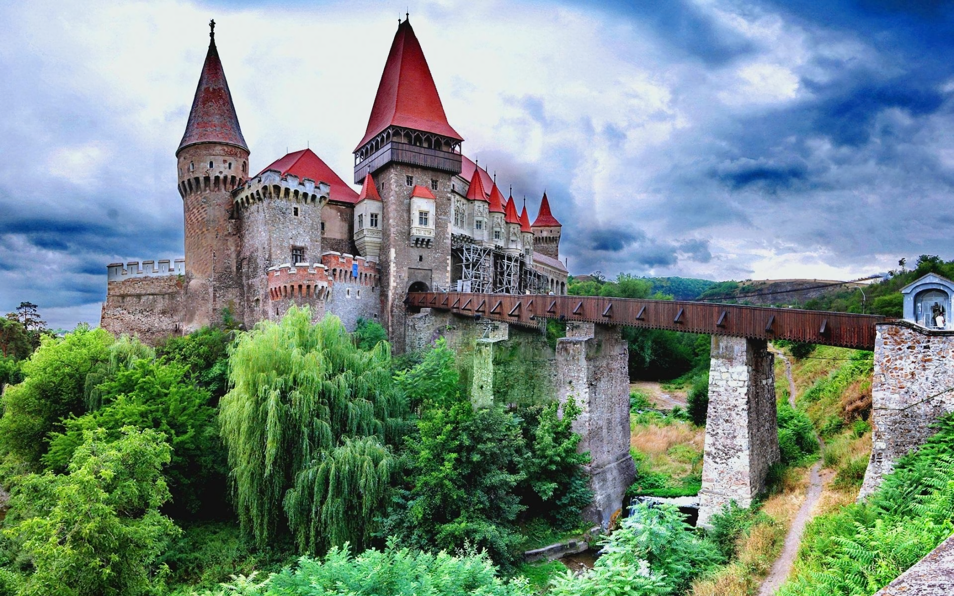 Hunedoara castle hd papers and backgrounds