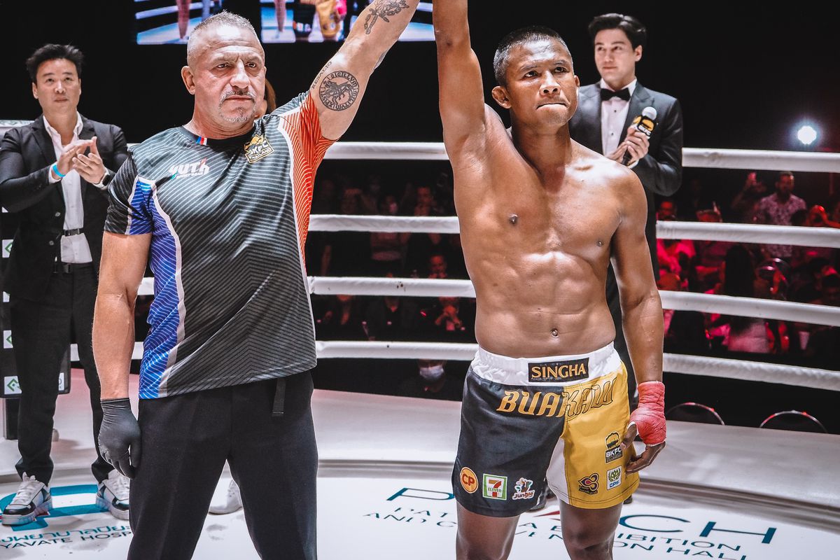 Muay thai legends buakaw and saenchai scheduled to meet in bare