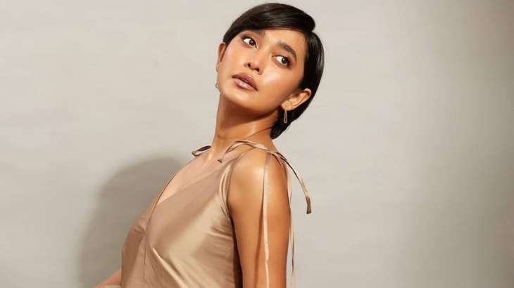 Sayani gupta we all have the right to fly as women celebrities news â india tv