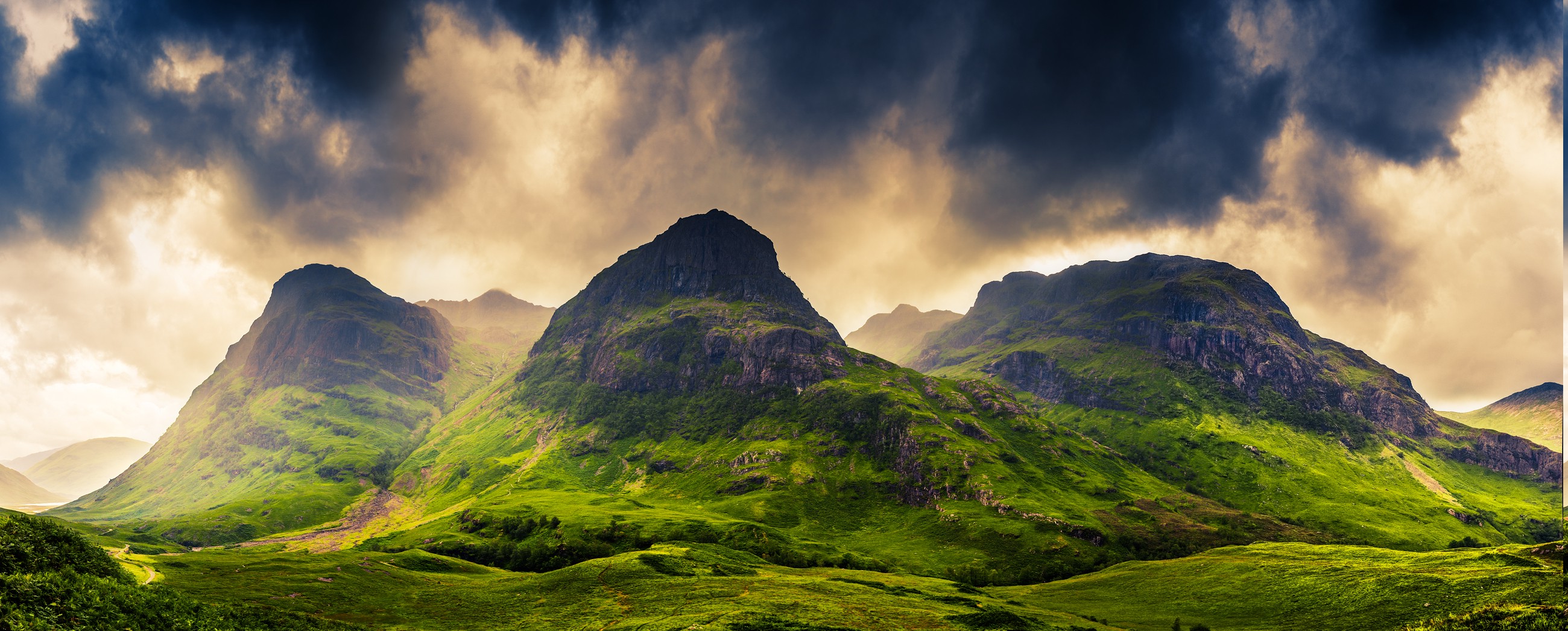 Mountain clouds grass scotland spring nature landscape uk wallpapers hd desktop and mobile backgrounds
