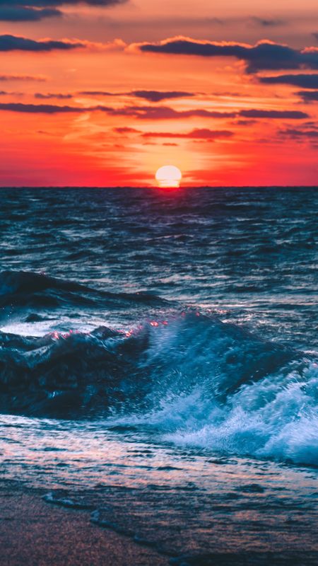 Sunset through the ocean wallpaper download