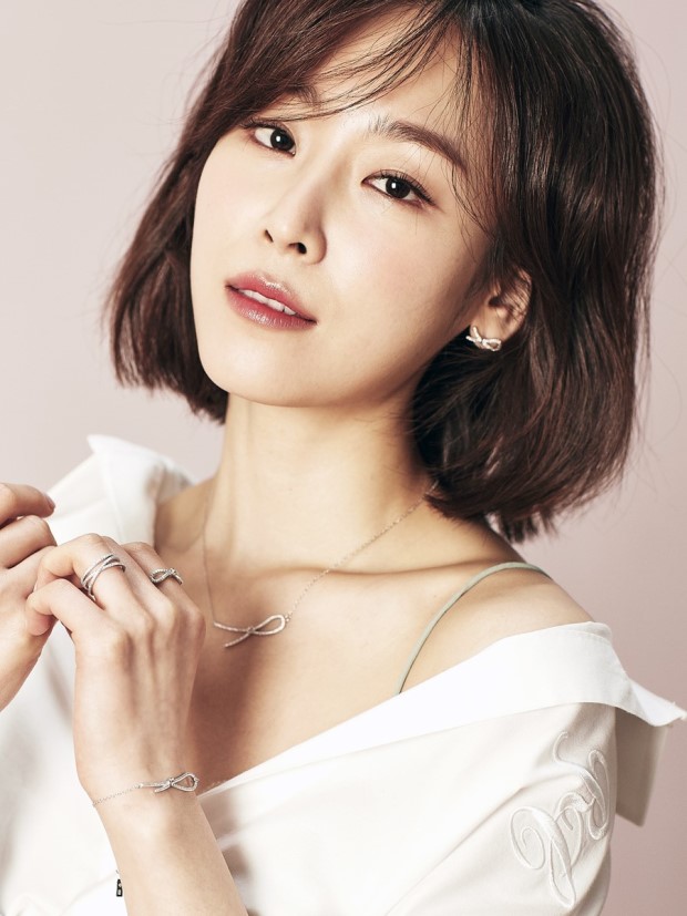 Seo hyun jin