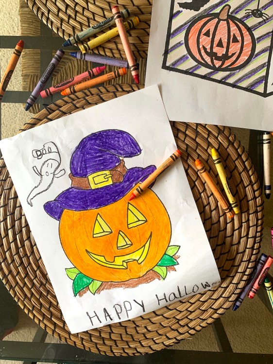 Free printable halloween loring pages for kids