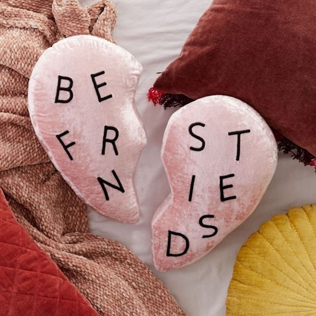 Best friends heart velvet pillow set gifts that will make your bestie feel like you really know them smart living photo