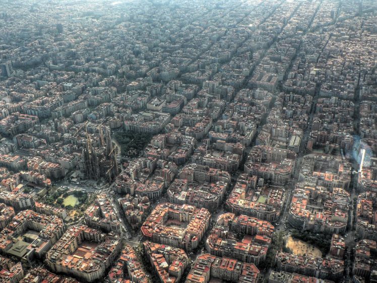 Barcelona city aerial view church building spain hd wallpapers desktop and mobile images photos
