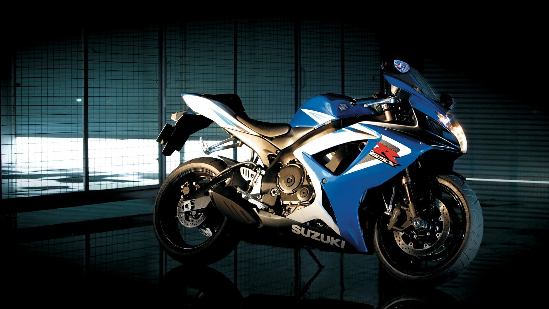 Suzuki hd papers and backgrounds