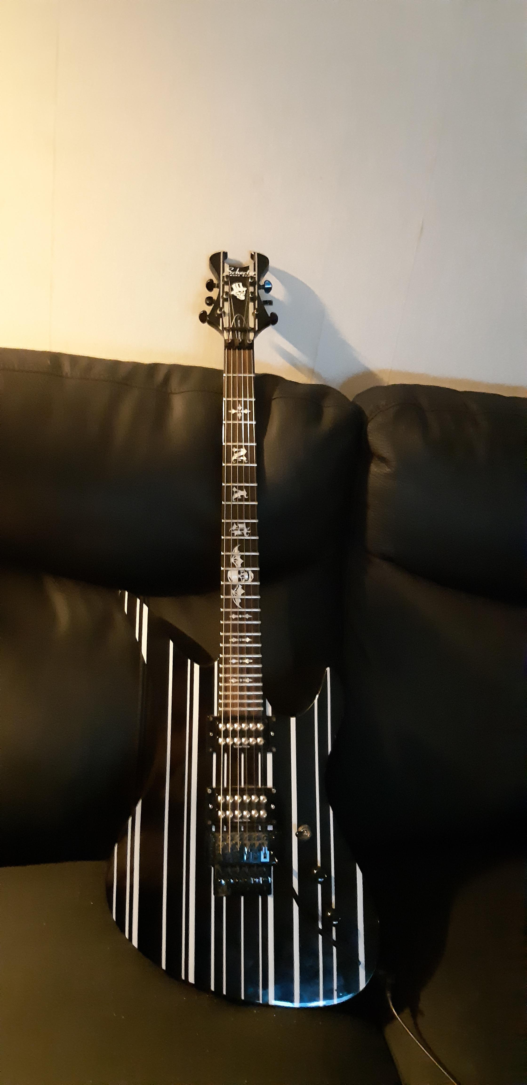 Is there any love for synyster gates guitar ravengedsevenfold