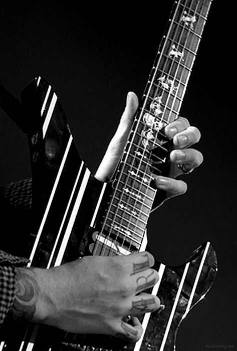 Synyster gates gitaris penyimpanan foto ilustrasi tengkorak