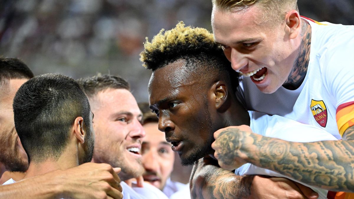 Tammy abraham on target for roma as jose mourinhos side ease to win over salernitana