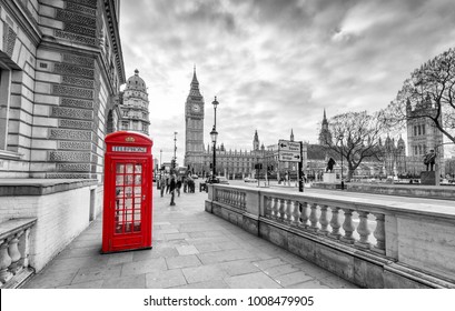 Red telephone box images stock photos vectors