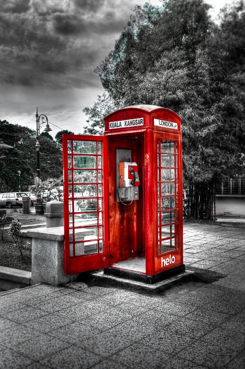 Telephone booth wallpapers