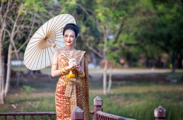 Page ancient thai costume images