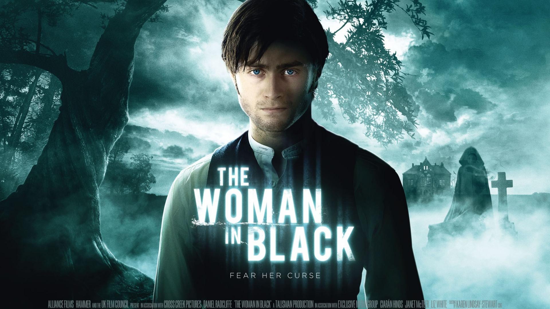 The woman in black wallpapers