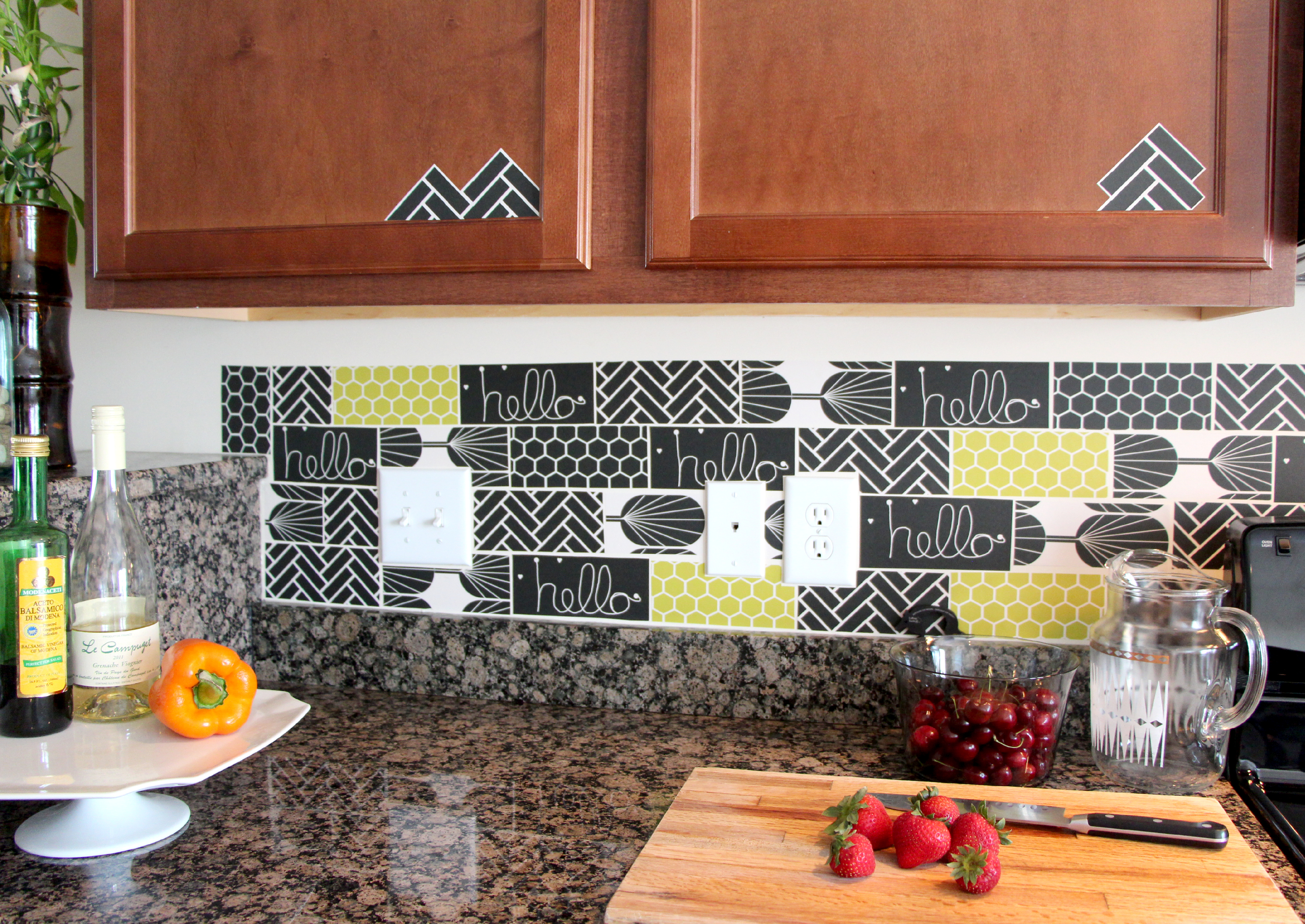 Peel and stick kitchen tiles tutorial