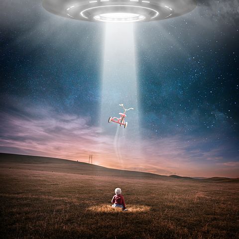 Free abduction ufo images