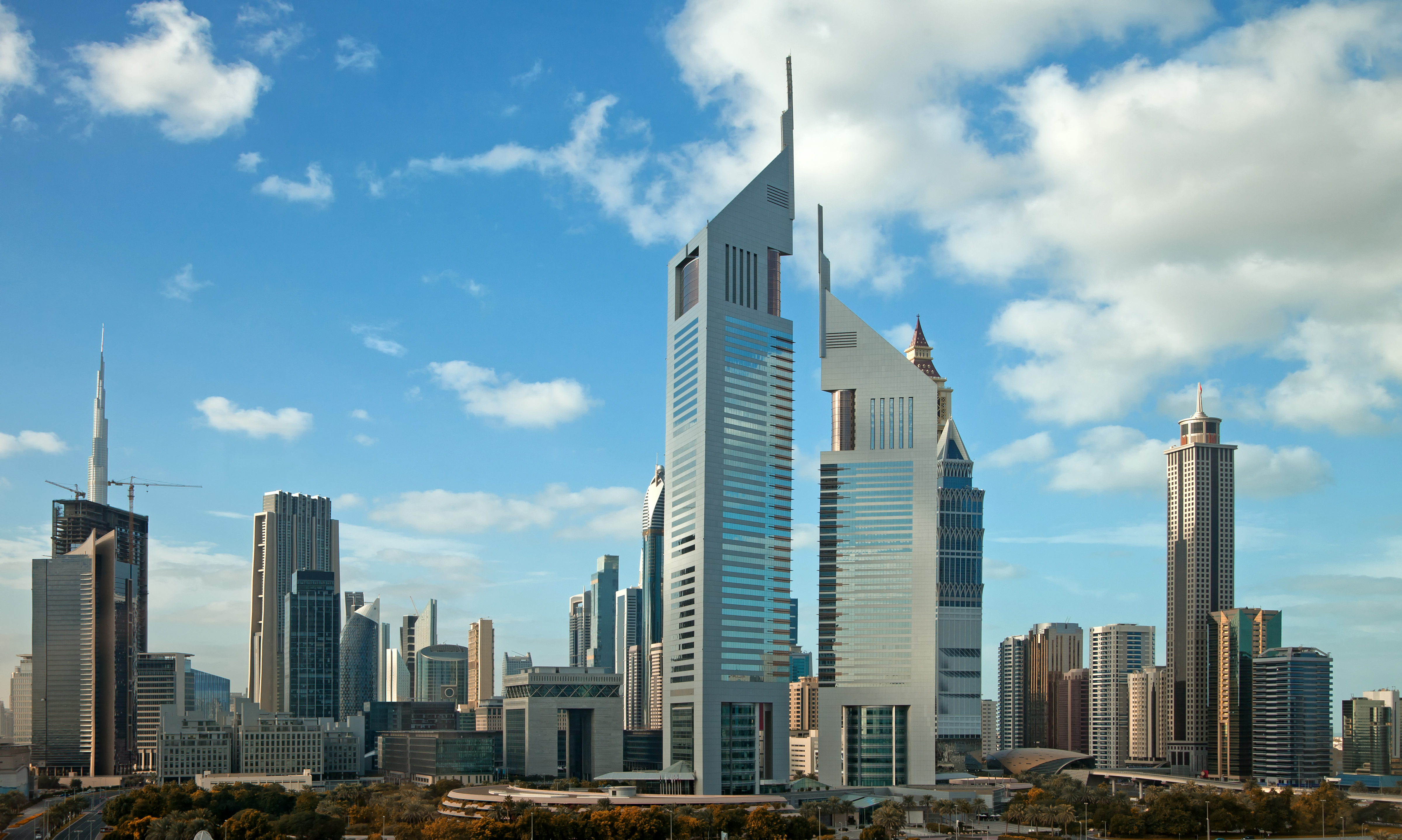 Hd desktop building dubai united arab emirates man made jumeirah emirates tower hotel download free picture