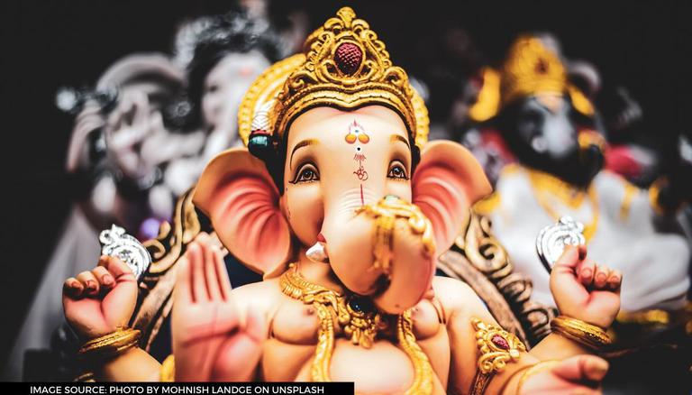 Vinayaka chaturthi images that you can share with your family and friends to wish them festivals