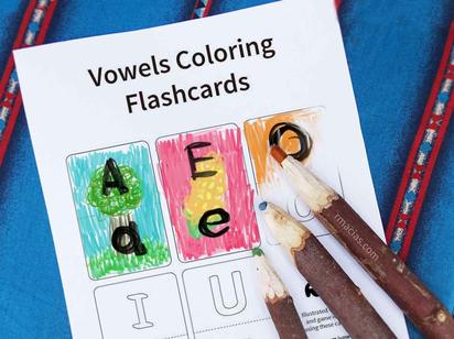 Coloring kids learning game upper lower case vowels match