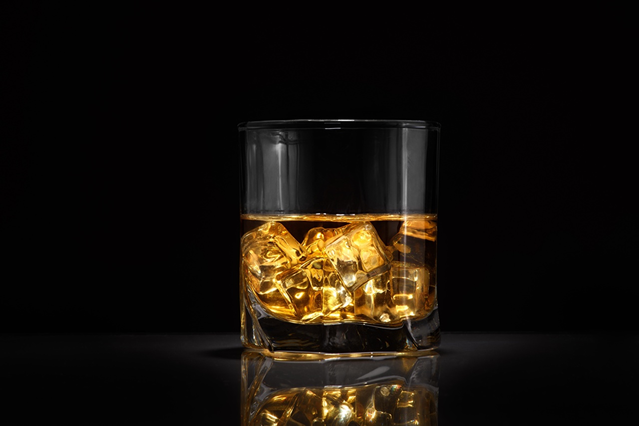 Fotos eis whisky trinkglas lebensmittel