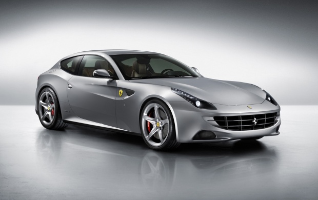 2012 Ferrari FF (click to view)