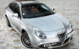 Alfa Romeo Giulietta Silver