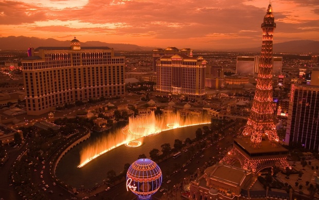 Amzing Evening In Las Vegas (click to view)