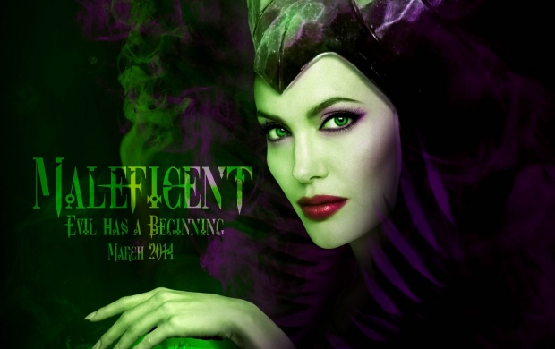 Angelina Jolie In Maleficent 2014 (click to view)