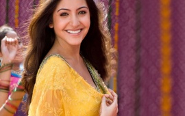 Anushka Sharma In Yellow Sute