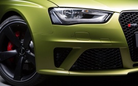 Audi RS 4 Avant Peridot Metallic 2014