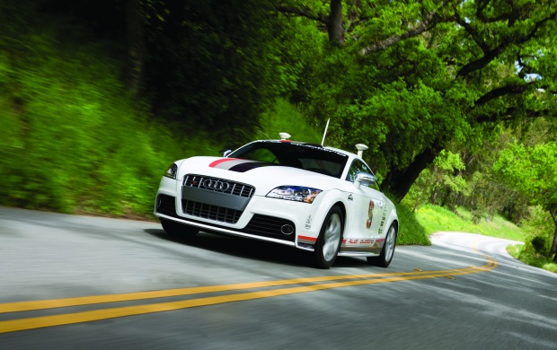 Audi TTS Pikes Peak (click to view)