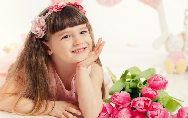 Beautiful Little Girl With Flowers And Toys (click to view)