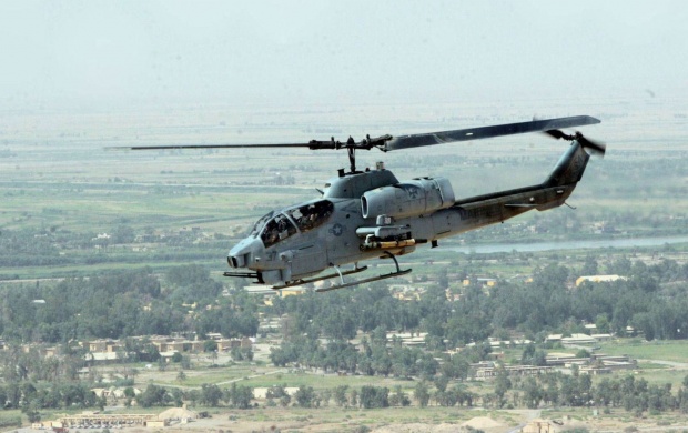 Bell AH-1 Cobra (click to view)