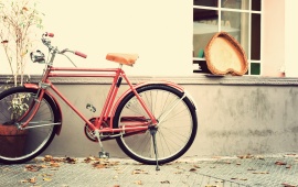 Bike Heart Vintage Love
