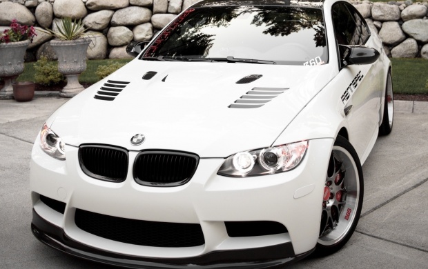 BMW M3 E92 Coupe (click to view)
