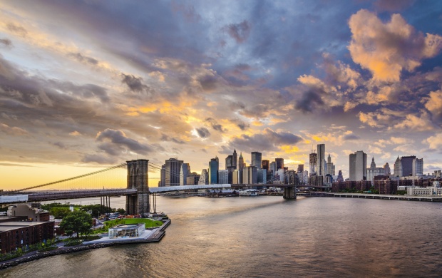 Brooklyn Bridge East River Manhattan (click to view)