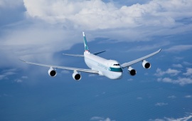 Cathay Pacific 747 8i