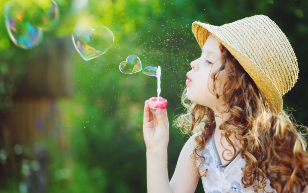 Children Girl And Heart Bubble (click to view)