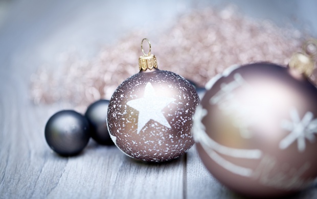 Christmas Ornaments Decoration (click to view)