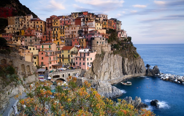 Cinque Terre, Italy (click to view)