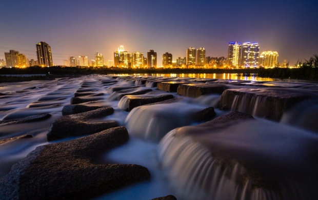 City Night Lights Rocks Water (click to view)