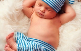 Cool Newborn Baby Sleeping