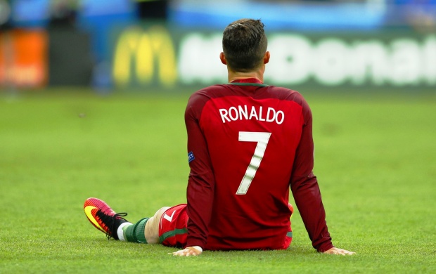 Cristiano Ronaldo Sitting Euro 2016